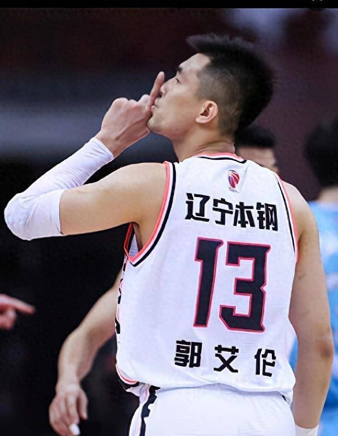 战术高明奇招频现，球员实力暴露无遗的简单介绍